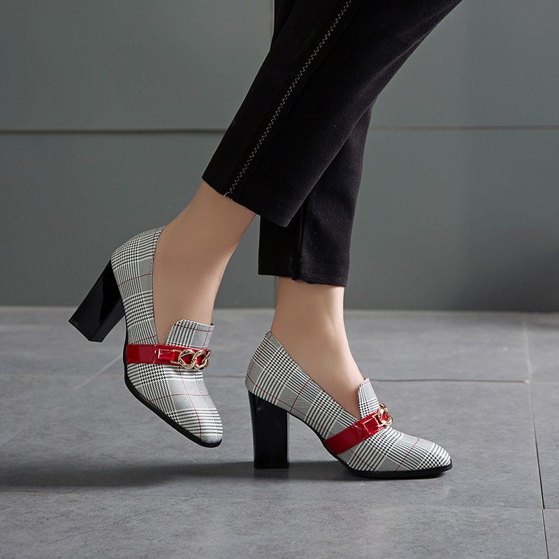 Metal decorative single shoes women